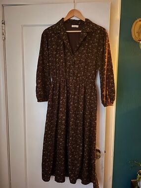Vintage Women’s Brown Floral Long Sleeve Midi Dress